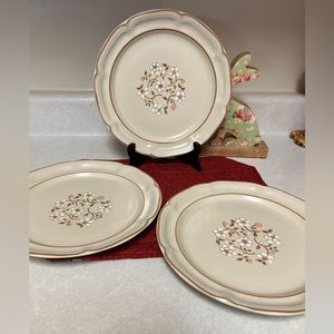 Vintage The Covington Edition Idlewild 3 Pieces of Dinner Plates